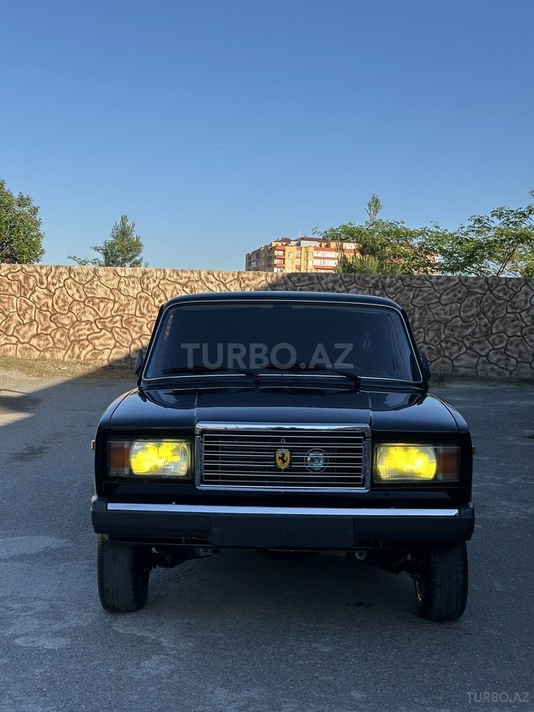 LADA (VAZ) 2107