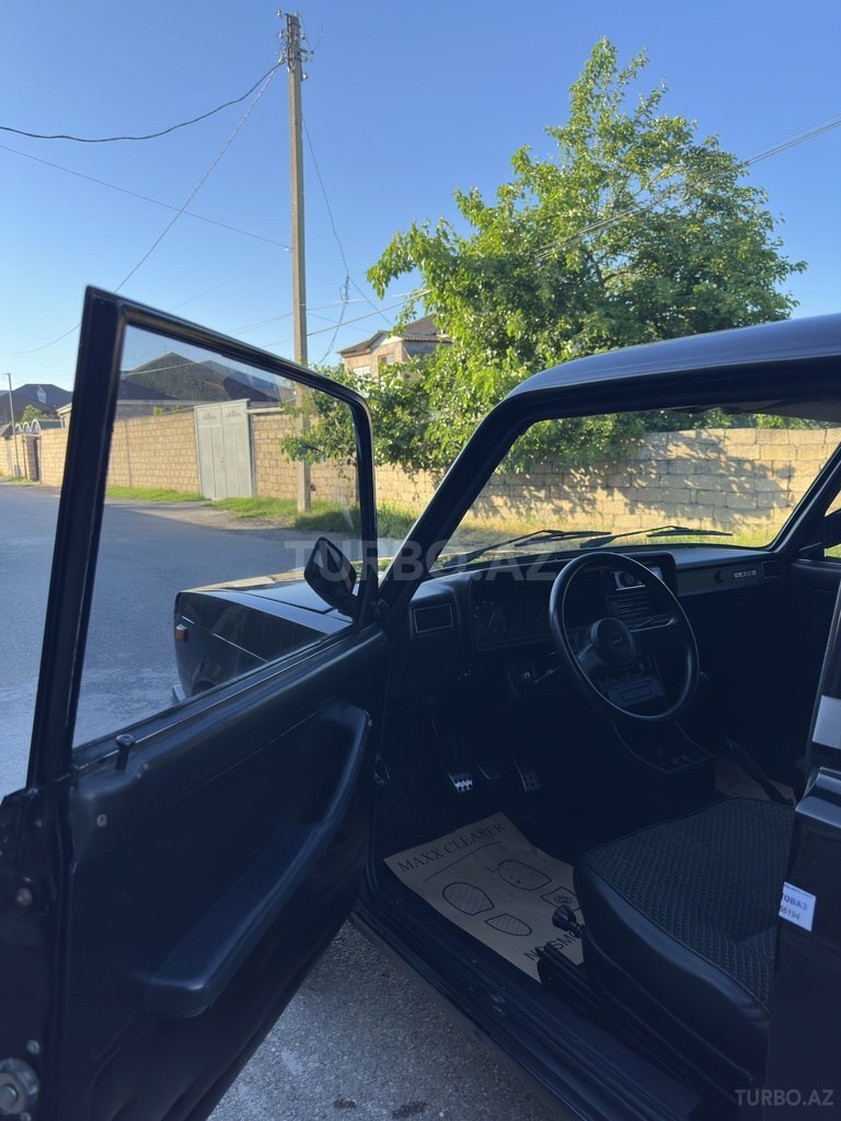 LADA (VAZ) 2107