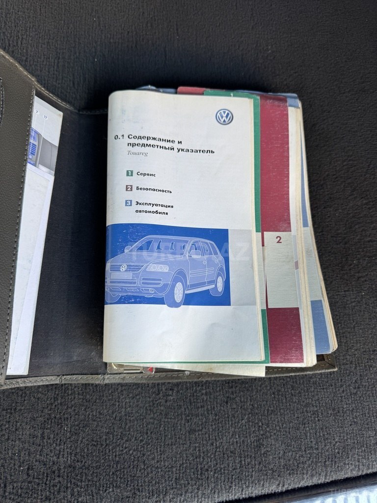 Volkswagen Touareg