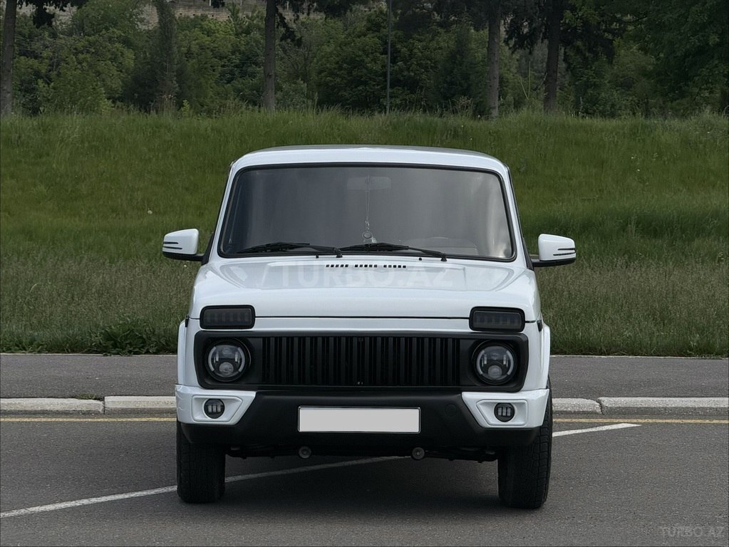 LADA (VAZ) Niva