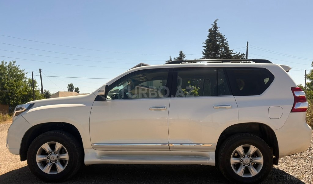 Toyota Land Cruiser Prado