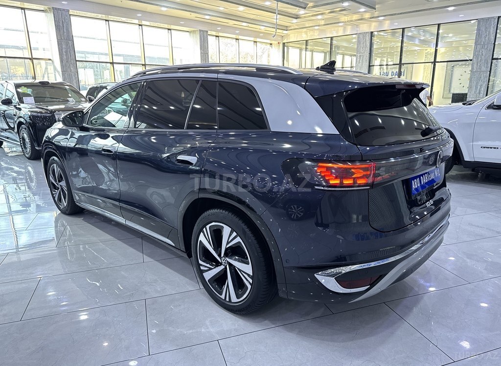 Volkswagen ID.6 Crozz