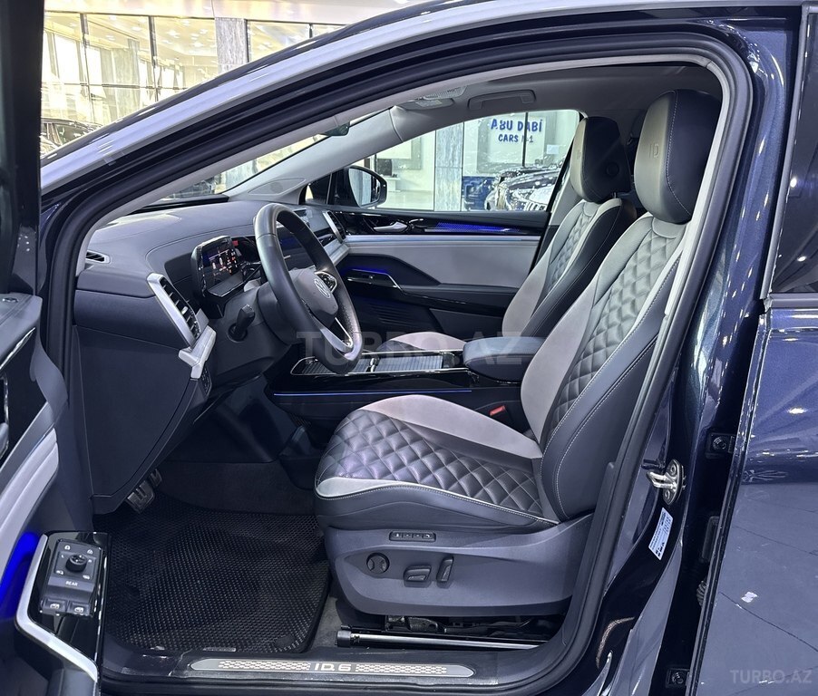 Volkswagen ID.6 Crozz
