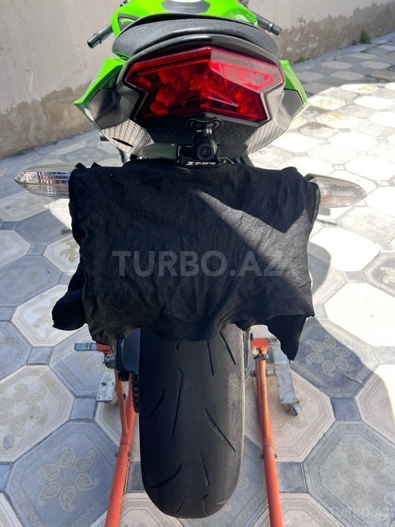 Kawasaki ZX-6R