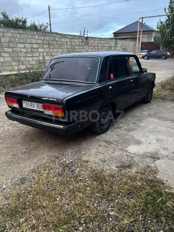 LADA (VAZ) 2107