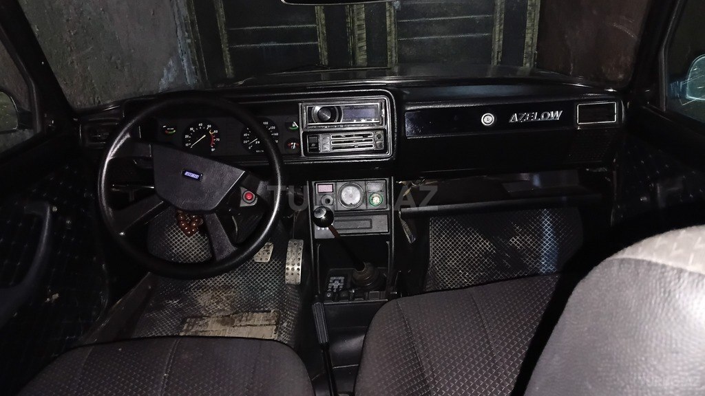 LADA (VAZ) 2107
