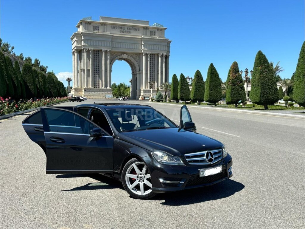 Mercedes C 250