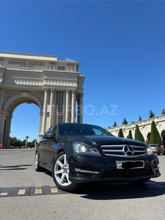 Mercedes C 250