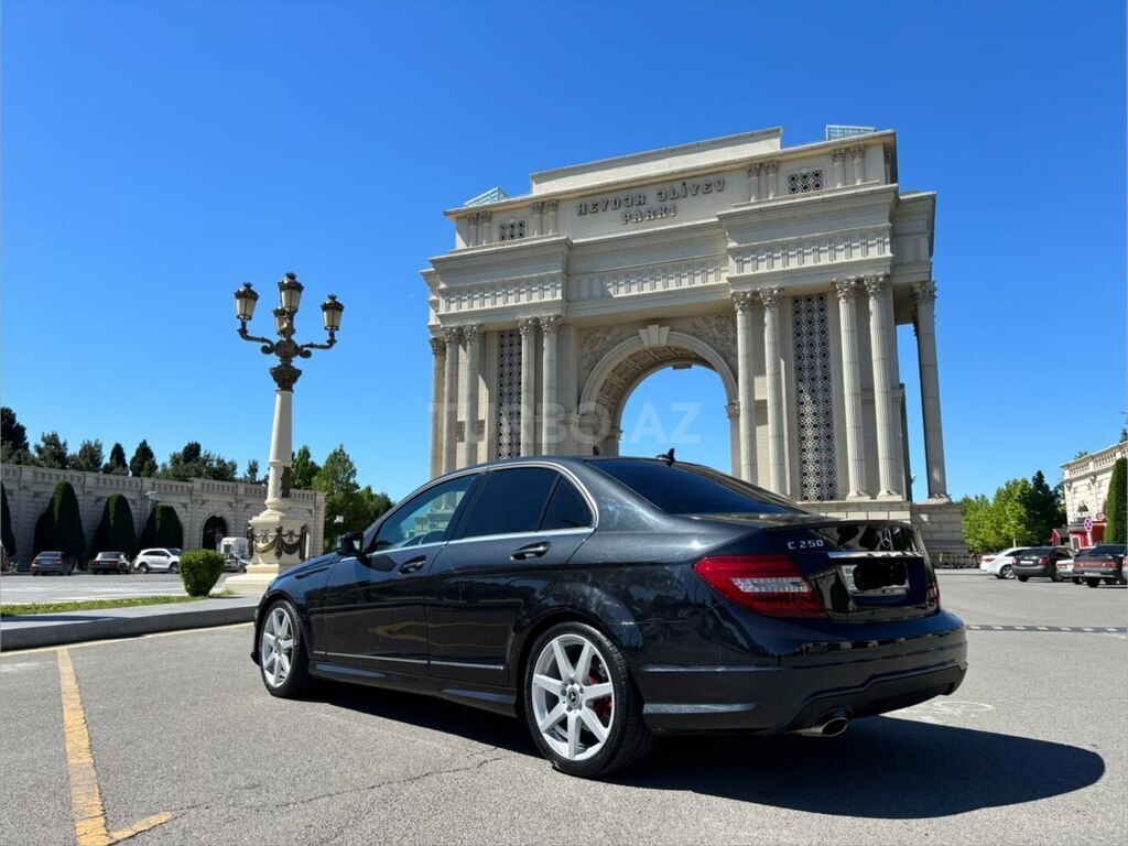 Mercedes C 250