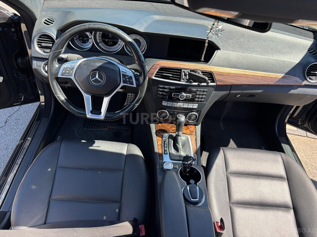 Mercedes C 250