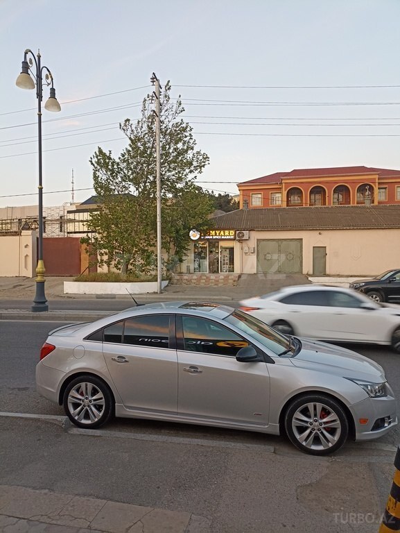Chevrolet Cruze