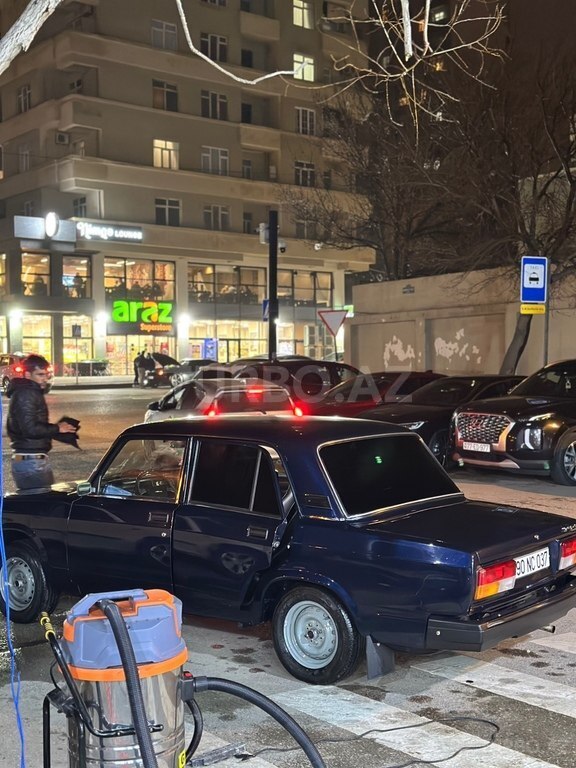 LADA (VAZ) 2107