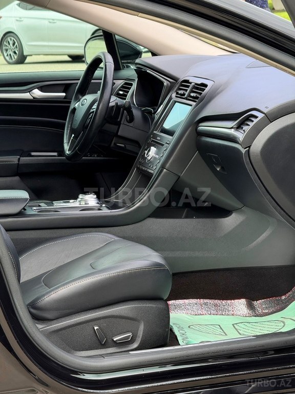 Ford Fusion (North America)