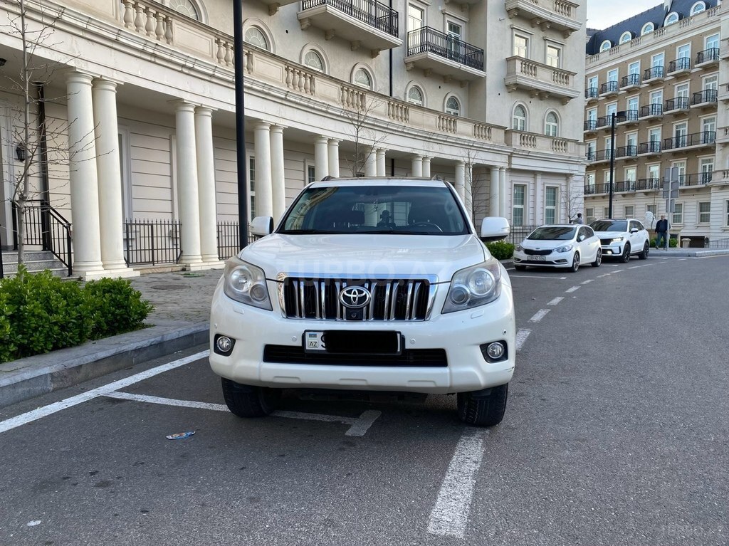 Toyota Land Cruiser Prado