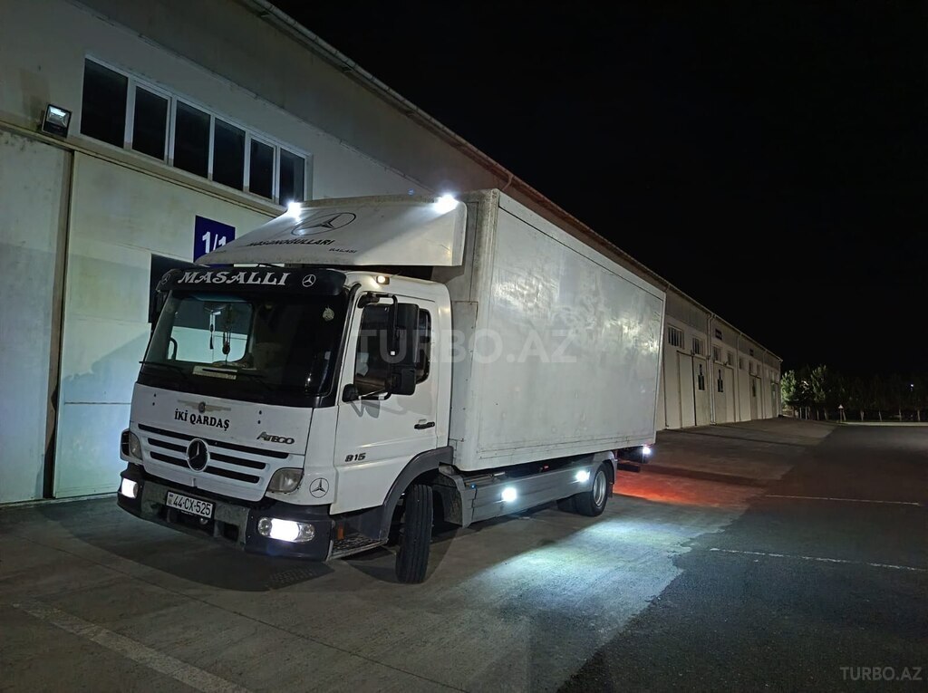 Mercedes Atego 815