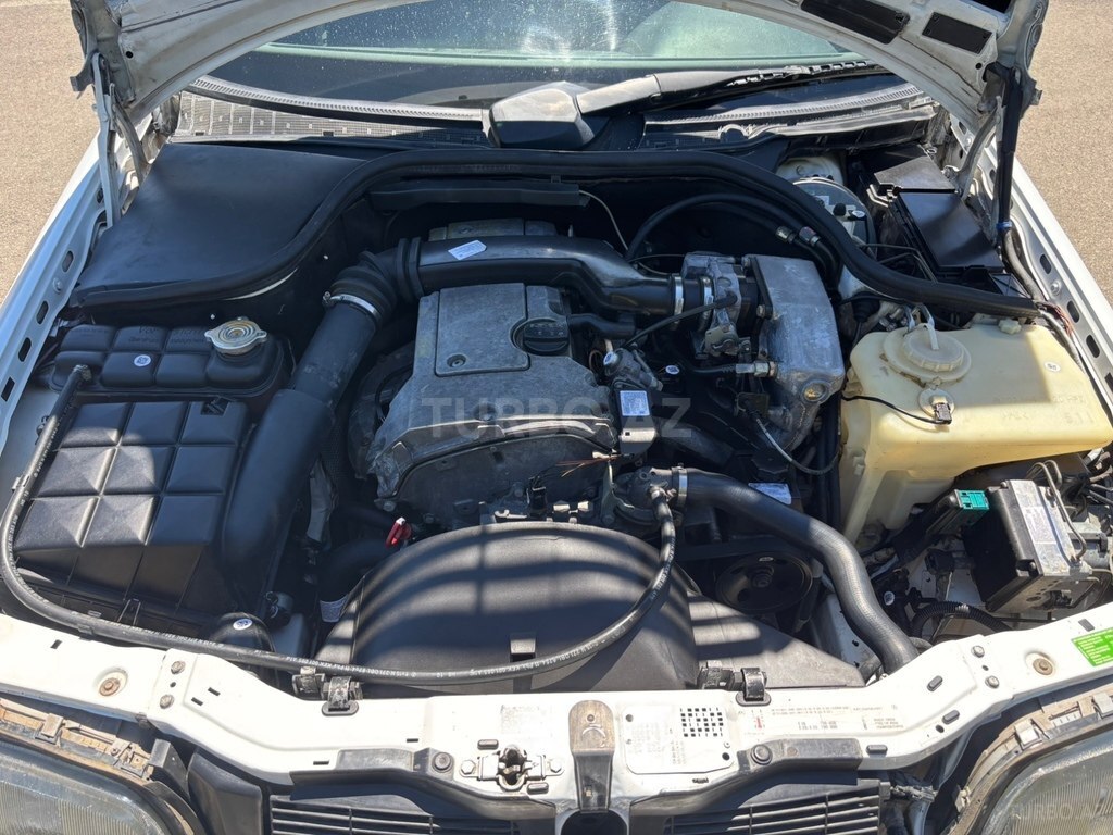 Mercedes C 180