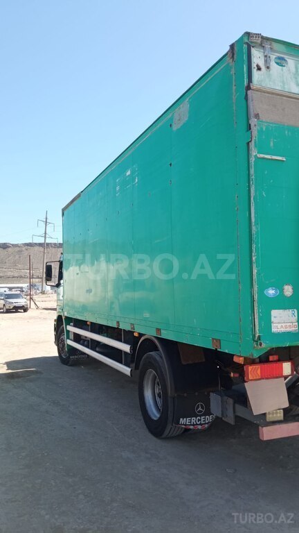 Mercedes Atego 1823