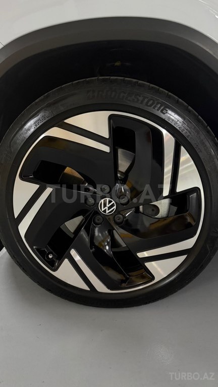 Volkswagen ID.6 X
