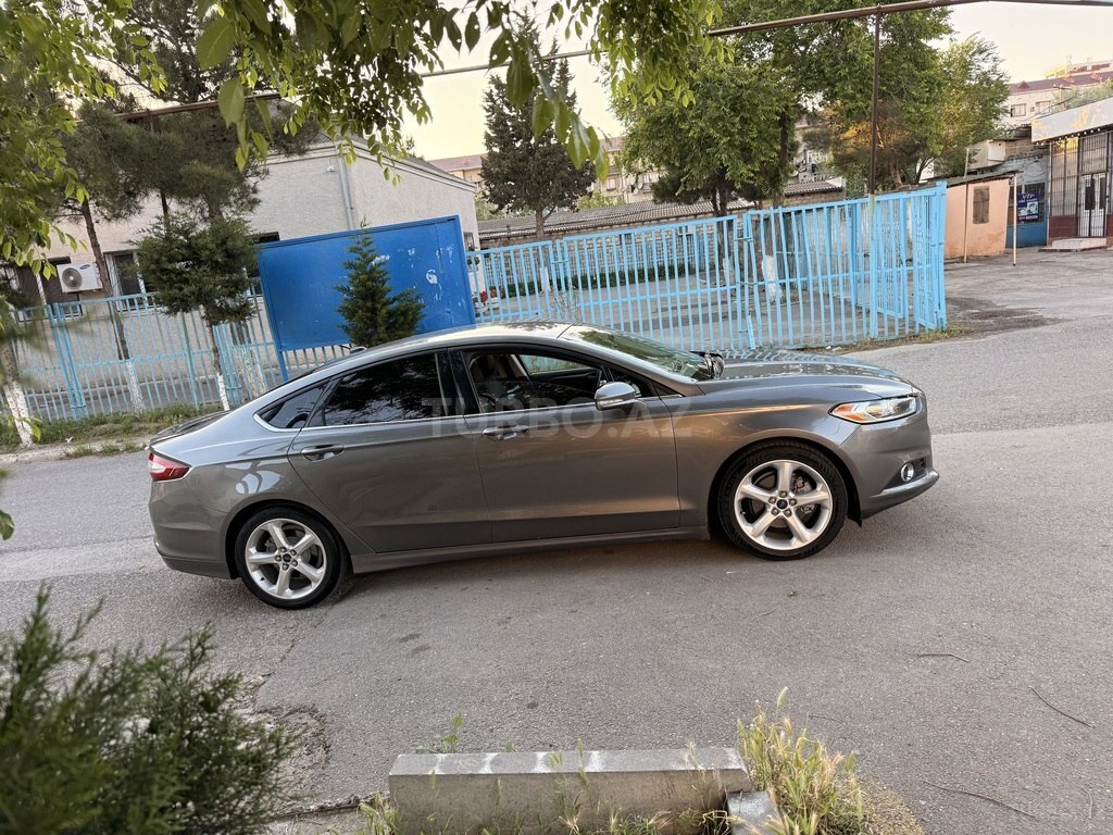 Ford Fusion (North America)