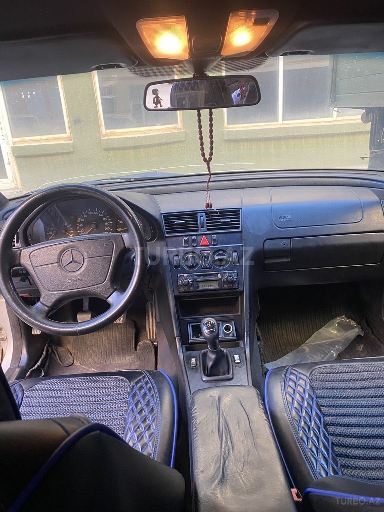 Mercedes C 220