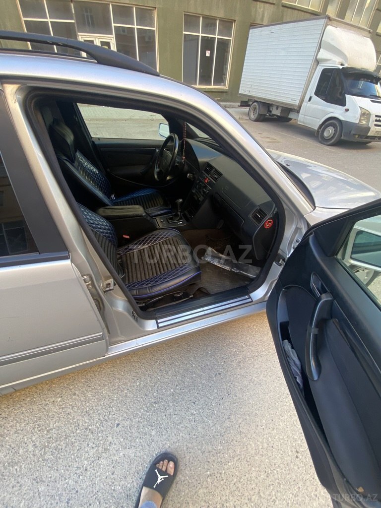 Mercedes C 220