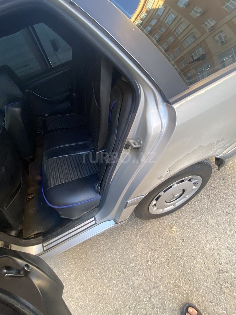 Mercedes C 220