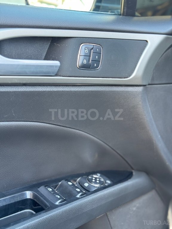 Ford Fusion (North America)