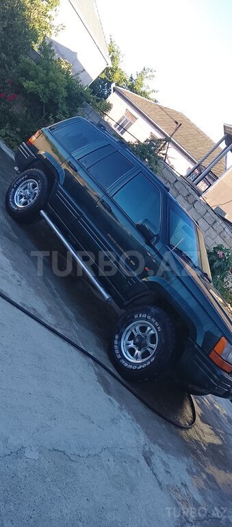 Jeep Grand Cherokee