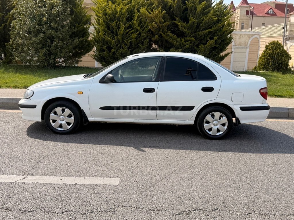 Nissan Sunny