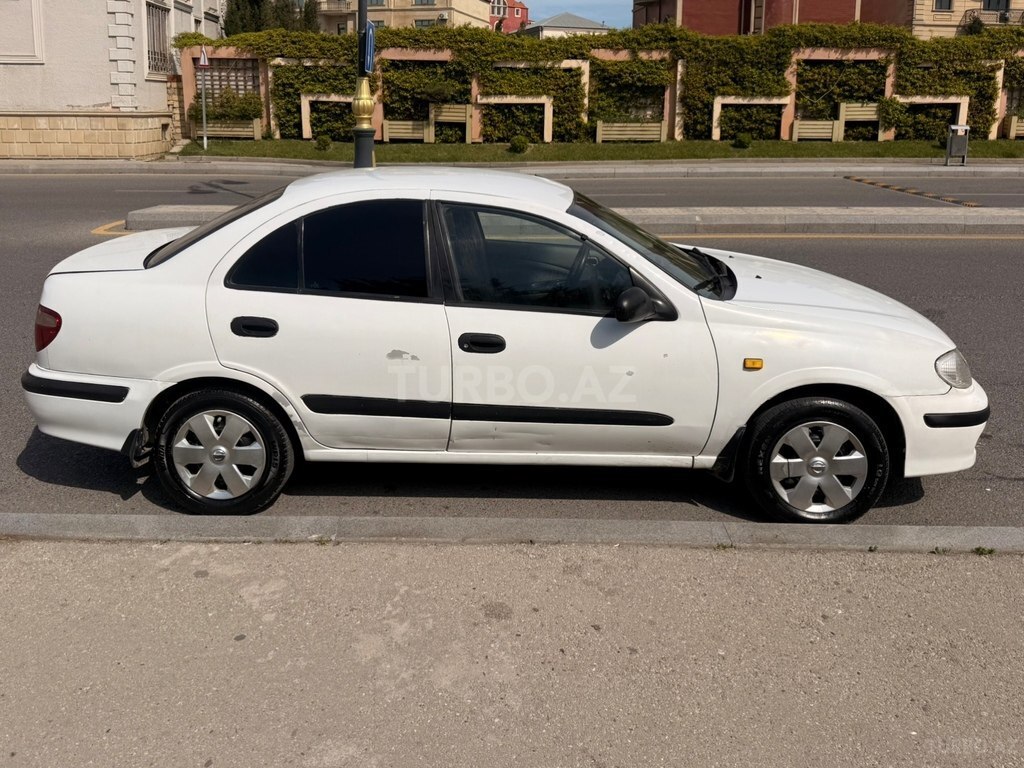 Nissan Sunny