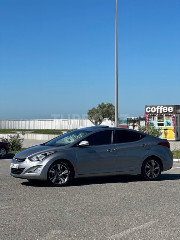 Hyundai Elantra