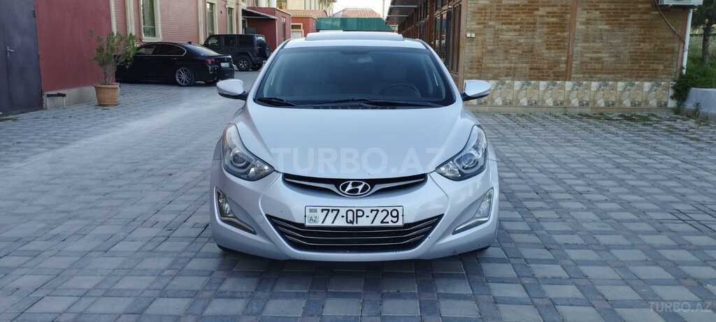 Hyundai Elantra
