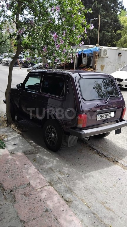 LADA (VAZ) Niva