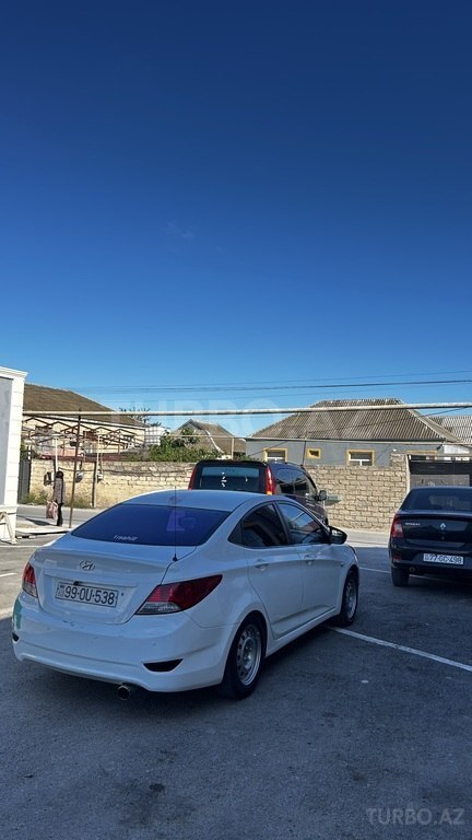 Hyundai Accent