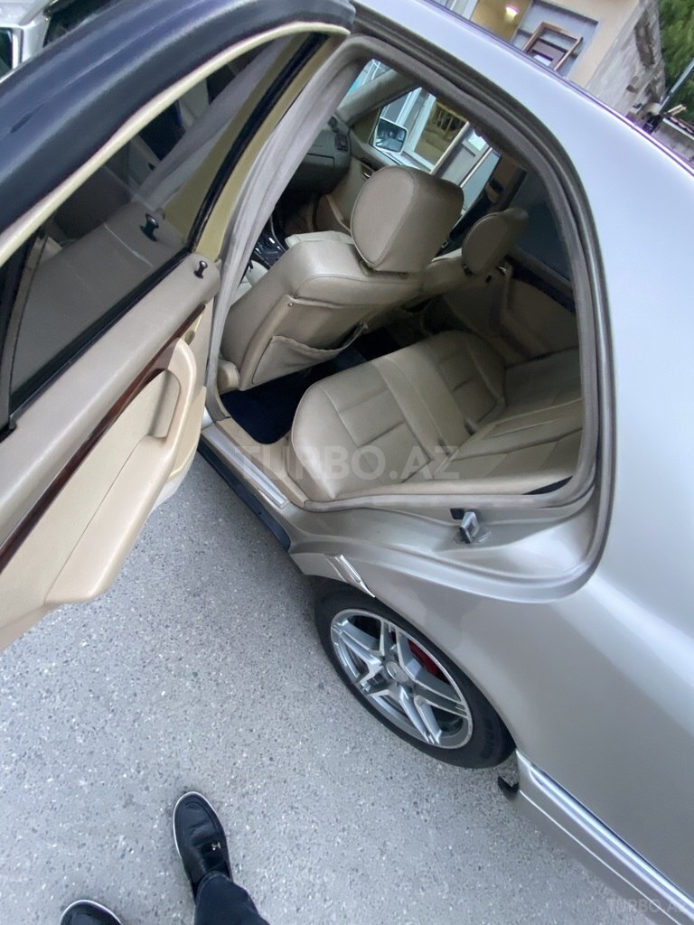 Mercedes C 230