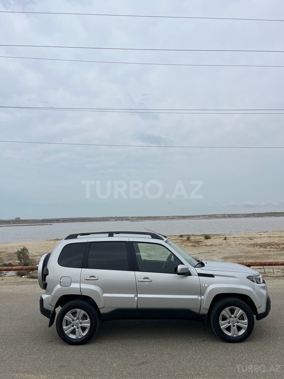 LADA (VAZ) Niva Travel