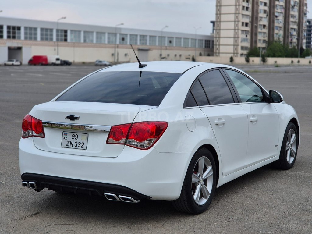 Chevrolet Cruze