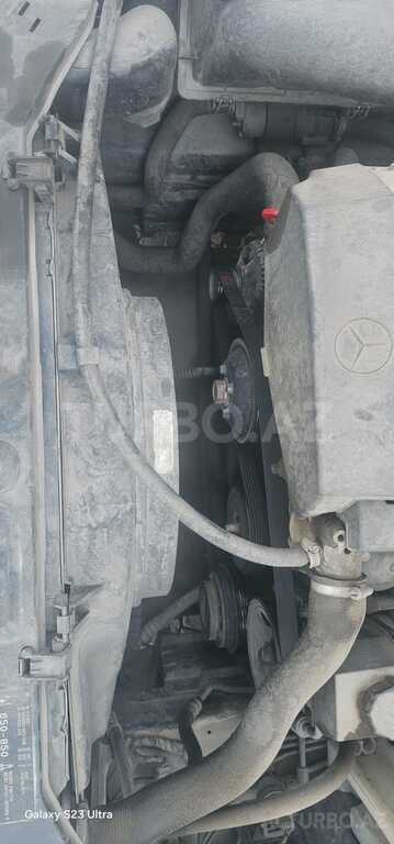 Mercedes C 200