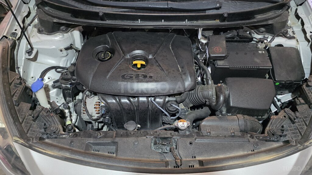 Hyundai Elantra GT
