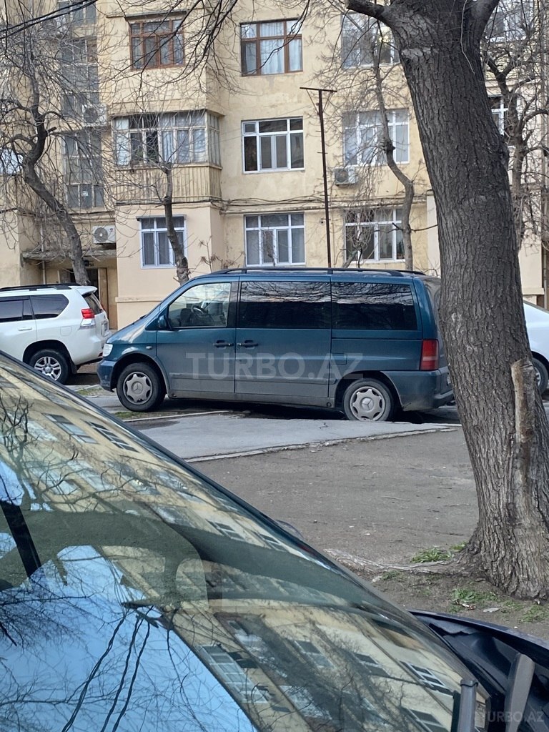 Mercedes Vito 114