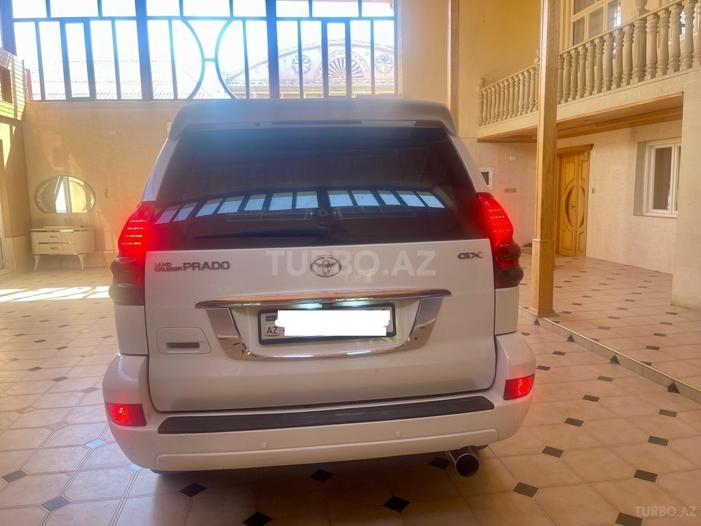 Toyota Land Cruiser Prado