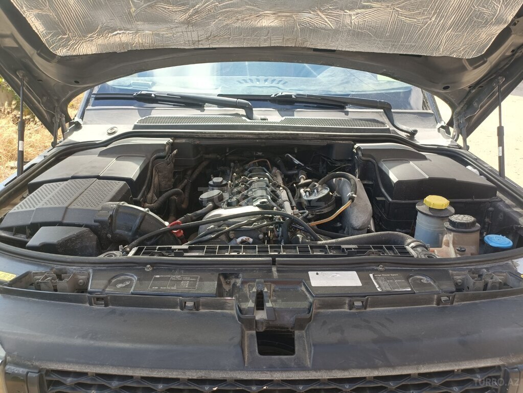 Land Rover RR Sport