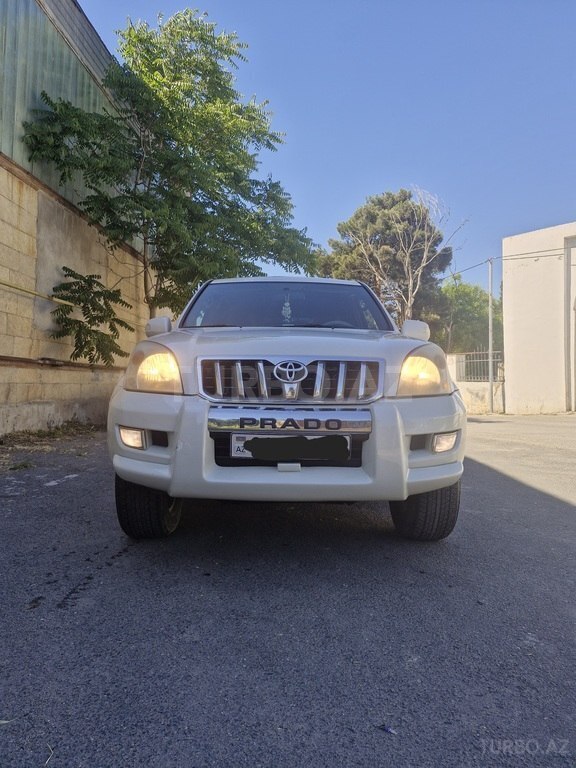 Toyota Land Cruiser Prado