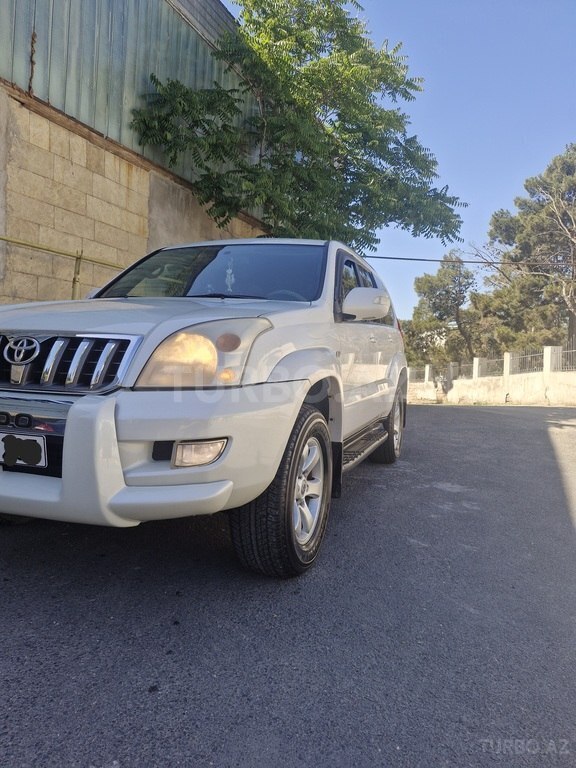 Toyota Land Cruiser Prado