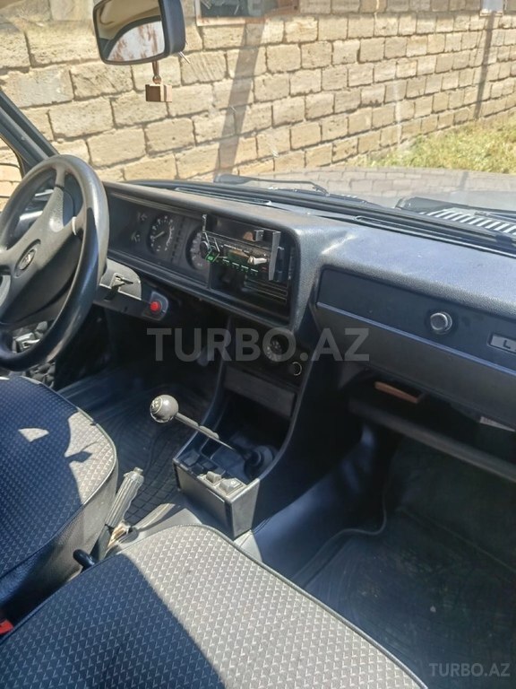 LADA (VAZ) 2107