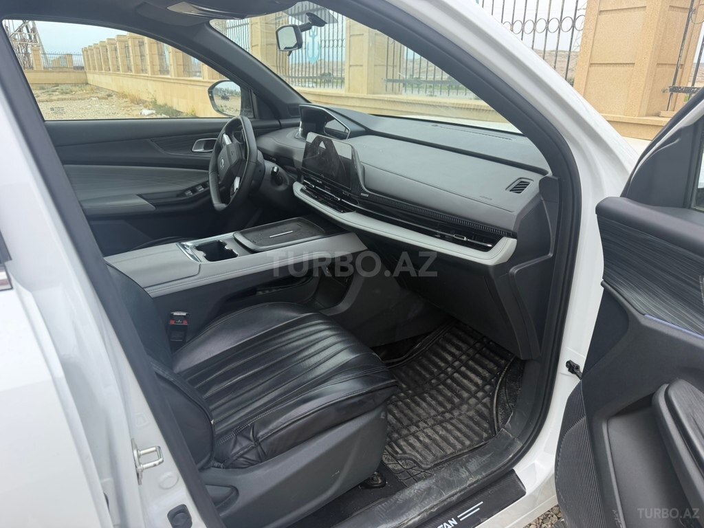 Changan Qiyuan Q05