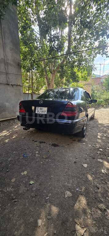 Mercedes C 230