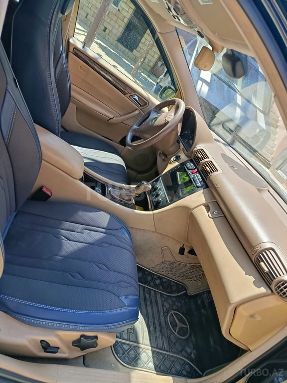 Mercedes C 180