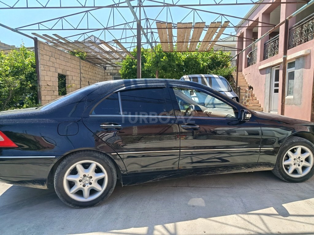 Mercedes C 180