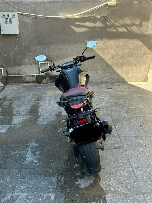 Yamaha FZ-S FI Deluxe